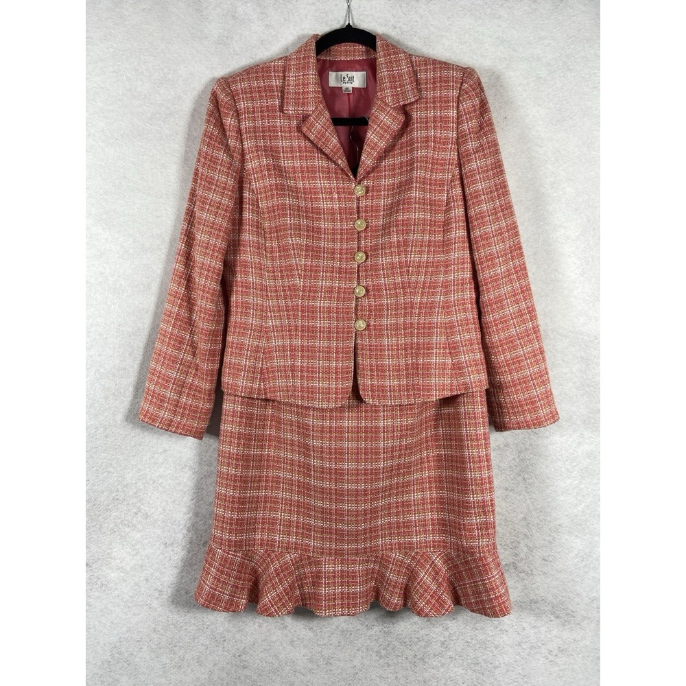 Le Suit 2PC Skirt Suit Womens Petite 10P Pink Blazer Buttons Tweed Career Church